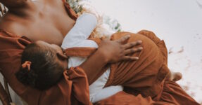 Extended Breastfeeding Pros & Cons (For Baby And Mom)